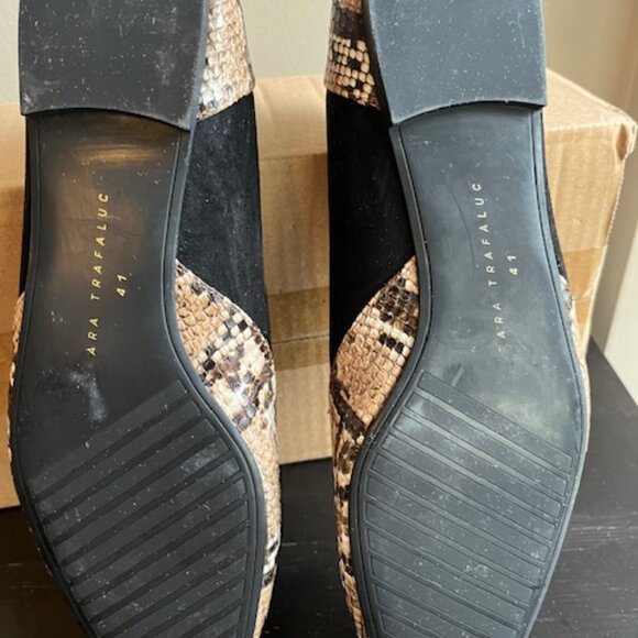 Zara Black and Brown Patterned Flats with Bow - Picture 4 of 4